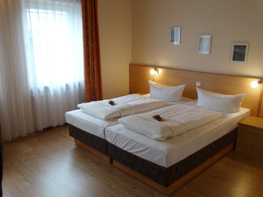 אידשטיין Hotel Sonne - Haus 2 חדר תמונה